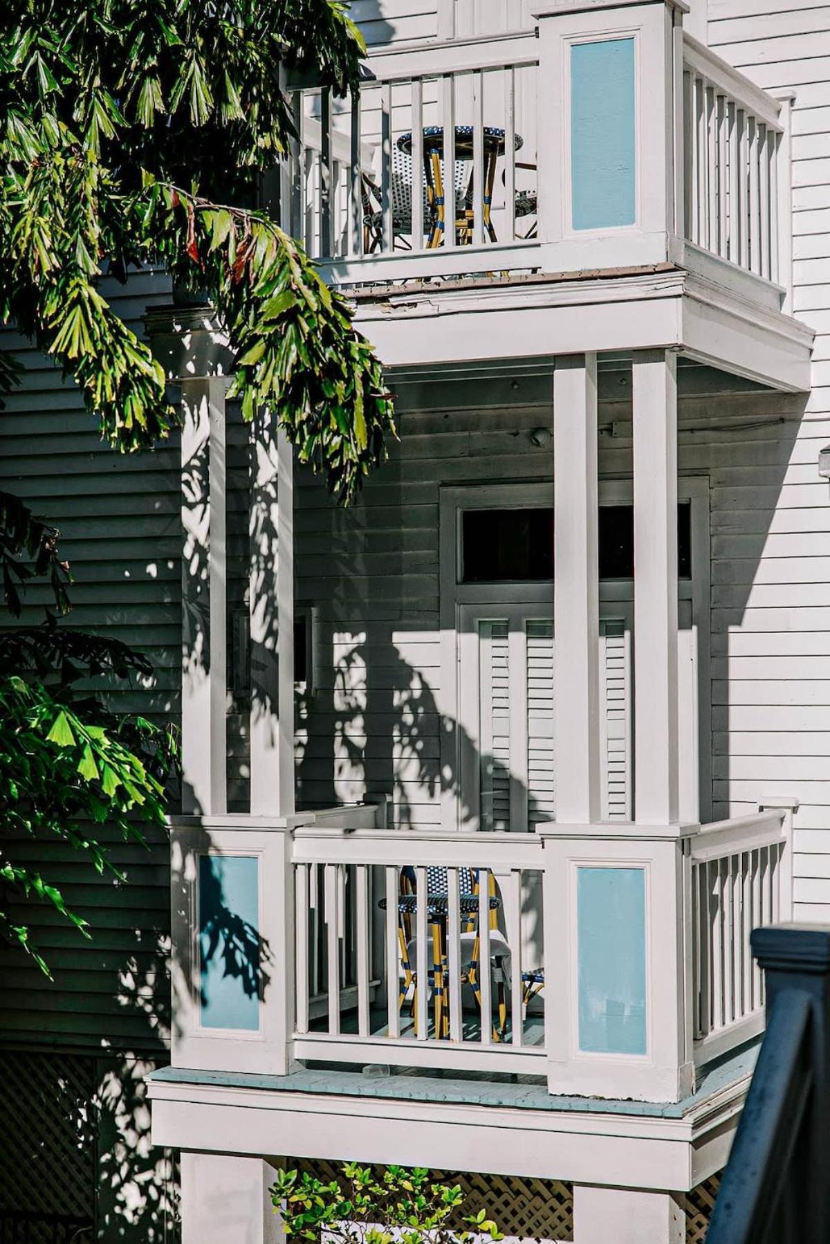 King Suite Balcony - At James House Key West Esterno foto