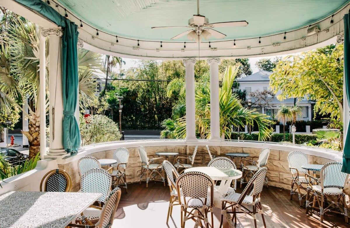 King Suite Balcony - At James House Key West Esterno foto