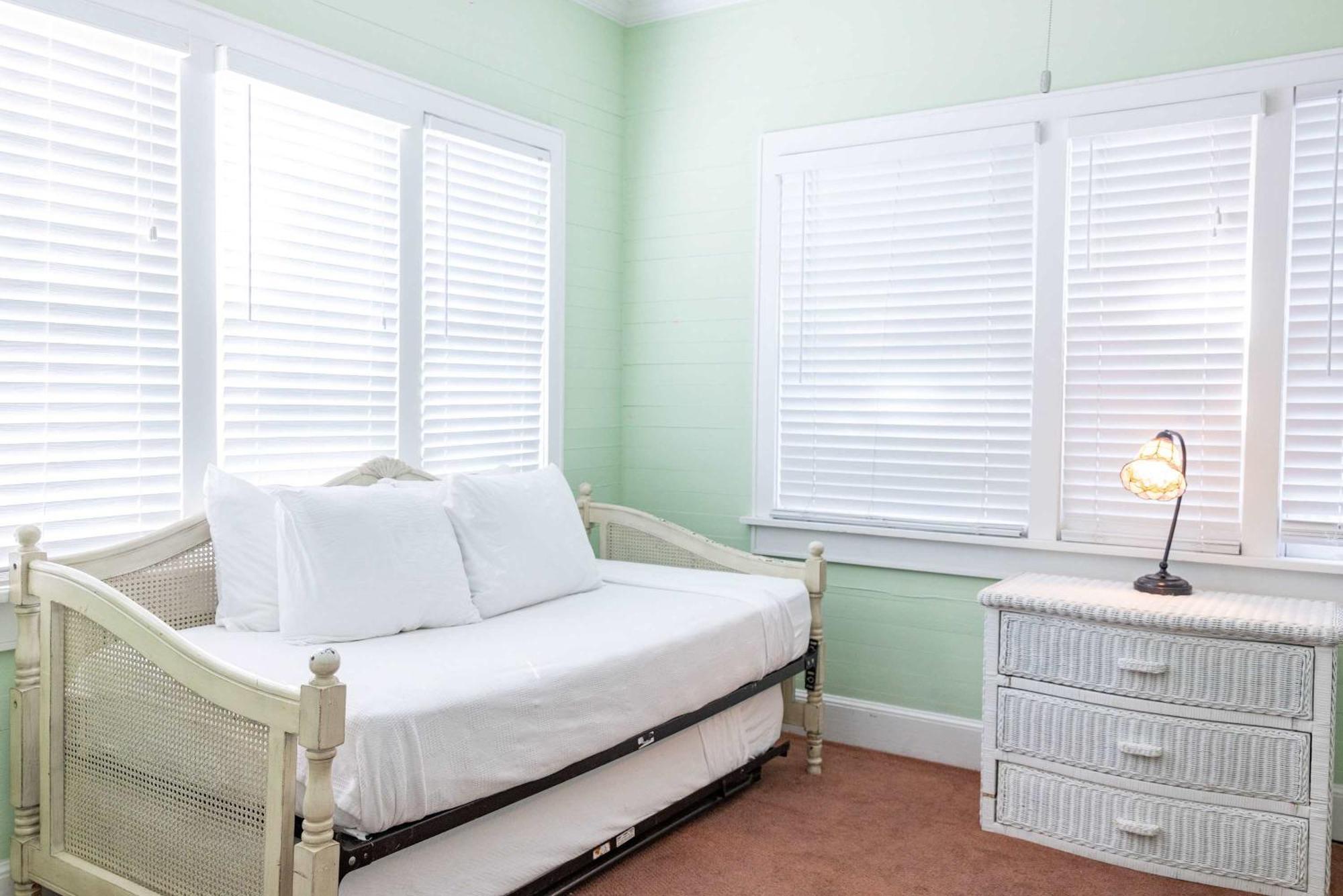 King Suite Balcony - At James House Key West Esterno foto